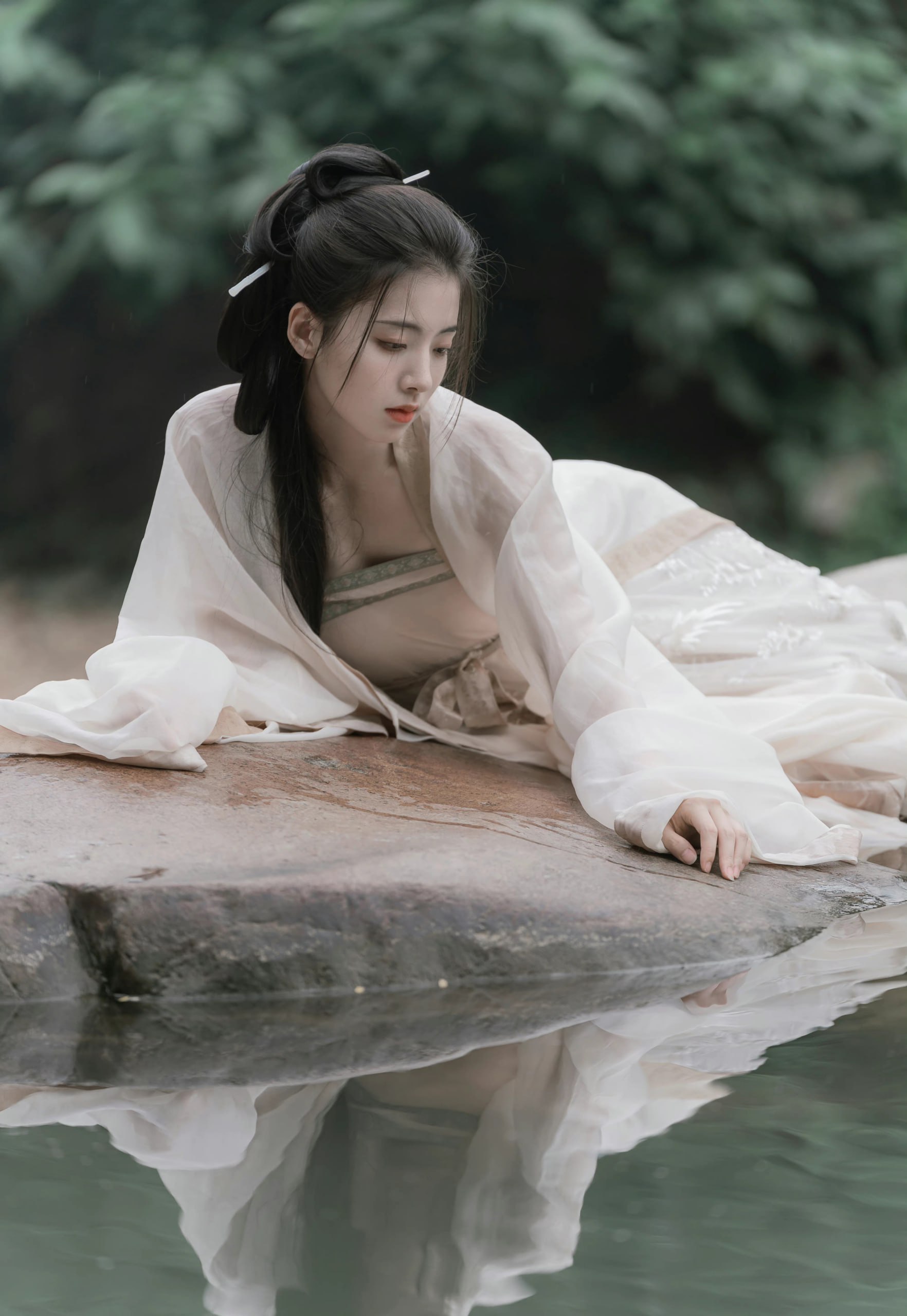 我是你遗忘在凡间的仙女吗？ 我是你遗忘在凡间的仙女吗英文